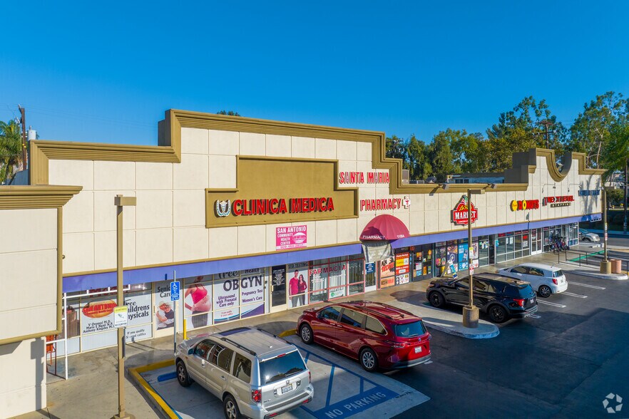 2286-2296 S Garey Ave, Pomona, CA à vendre - Photo de l’immeuble – Image 2 sur 8