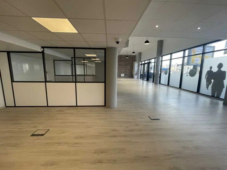 Local commercial dans Rouen à vendre - Photo de l’immeuble – Image 3 sur 5