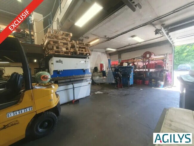 Plus de détails pour Local d’activités à vendre