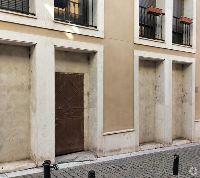Immeuble residentiel dans Cuéllar, Segovia à vendre - Photo intérieure – Image 1 sur 1