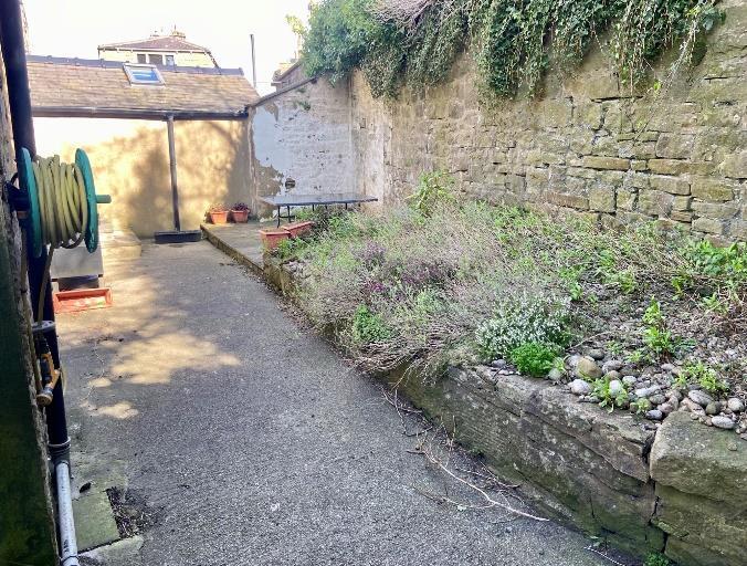 37-37A Church St, Barnoldswick à vendre - Photo de l’immeuble – Image 2 sur 11