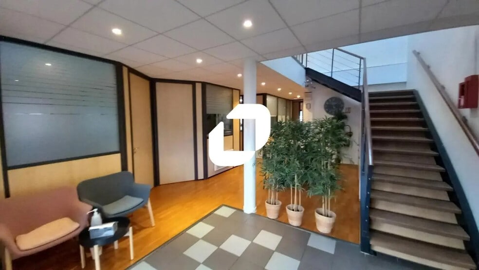 Bureau dans Lezennes à vendre - Photo de l’immeuble – Image 2 sur 9