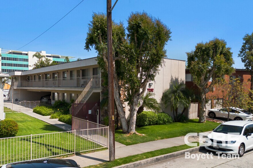 7232 Bright Ave, Whittier, CA à vendre - Photo principale – Image 1 sur 16