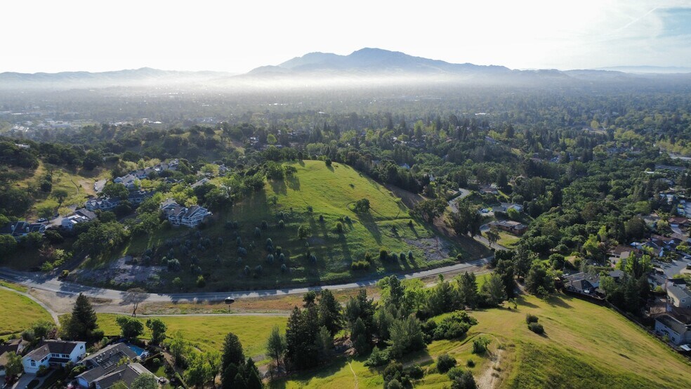 Paso Nogal Rd, Pleasant Hill, CA à vendre - Photo de l’immeuble – Image 3 sur 12