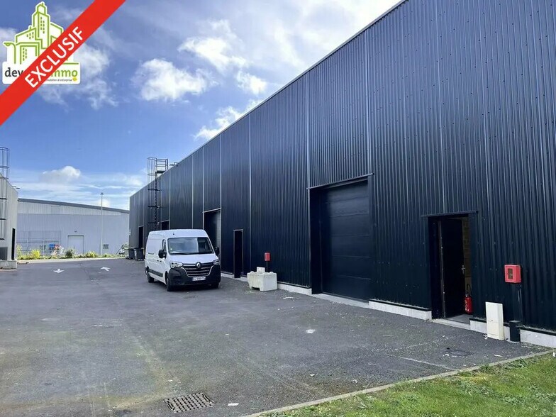 Local d’activités dans Caen à louer - Photo de l’immeuble – Image 3 sur 13