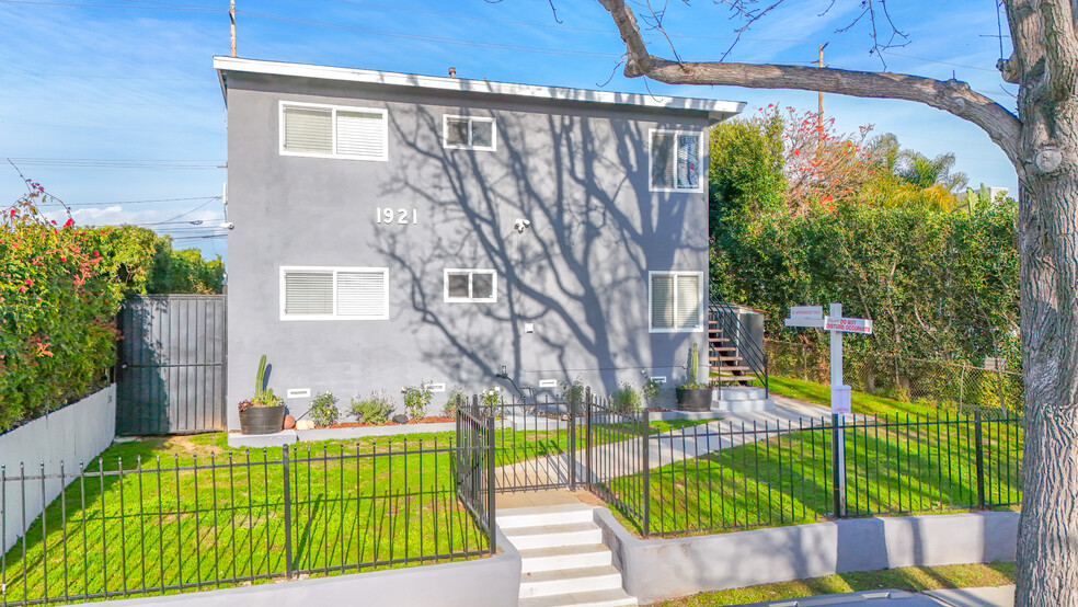1921 19th St, Santa Monica, CA à vendre - Photo de l’immeuble – Image 3 sur 19