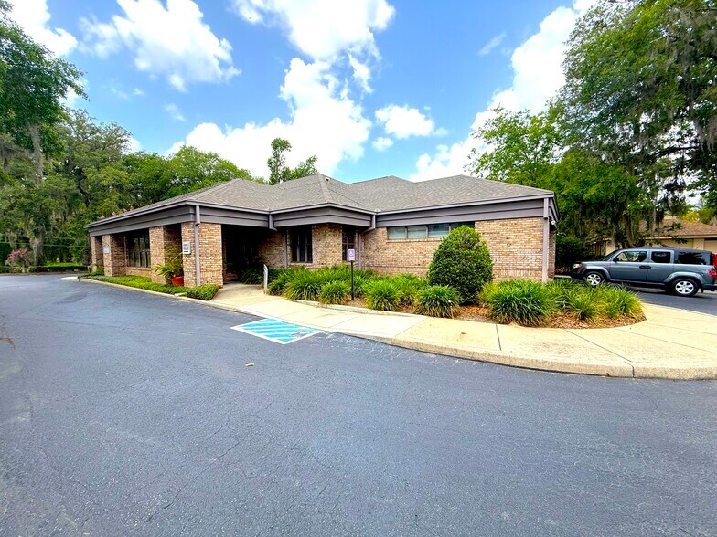 2850 SE 3rd Ct, Ocala, FL à vendre - Photo principale – Image 3 sur 26