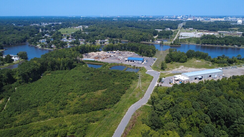 960 - 969 Michael Dr, Chesapeake, VA à vendre - Photo de l’immeuble – Image 2 sur 5