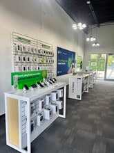 645-710 W Hallandale Beach Blvd, Hallandale, FL à louer Photo intérieure– Image 2 sur 5