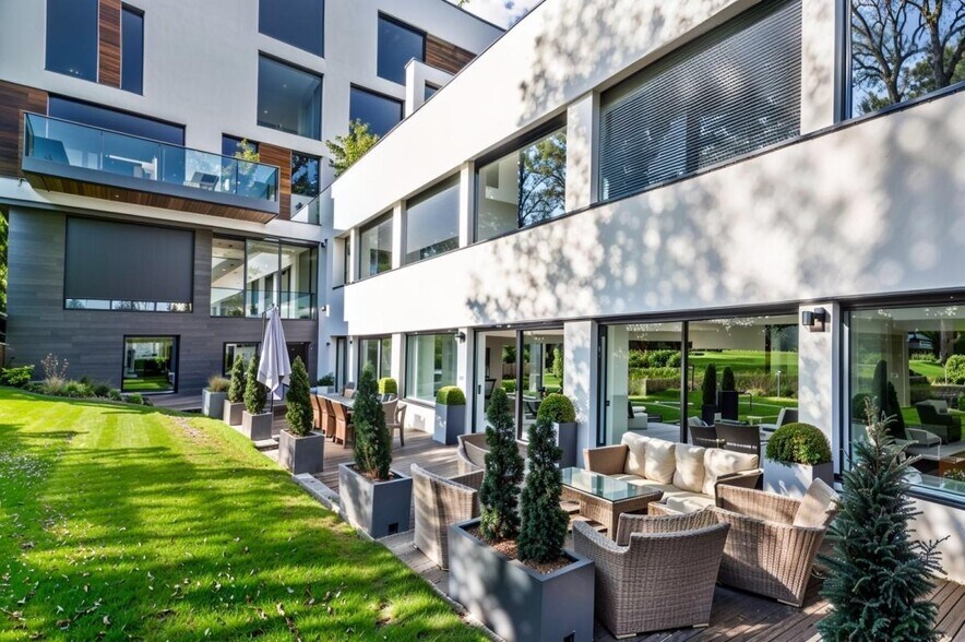 Bureau dans Rueil Malmaison à vendre - Photo de l’immeuble – Image 1 sur 8
