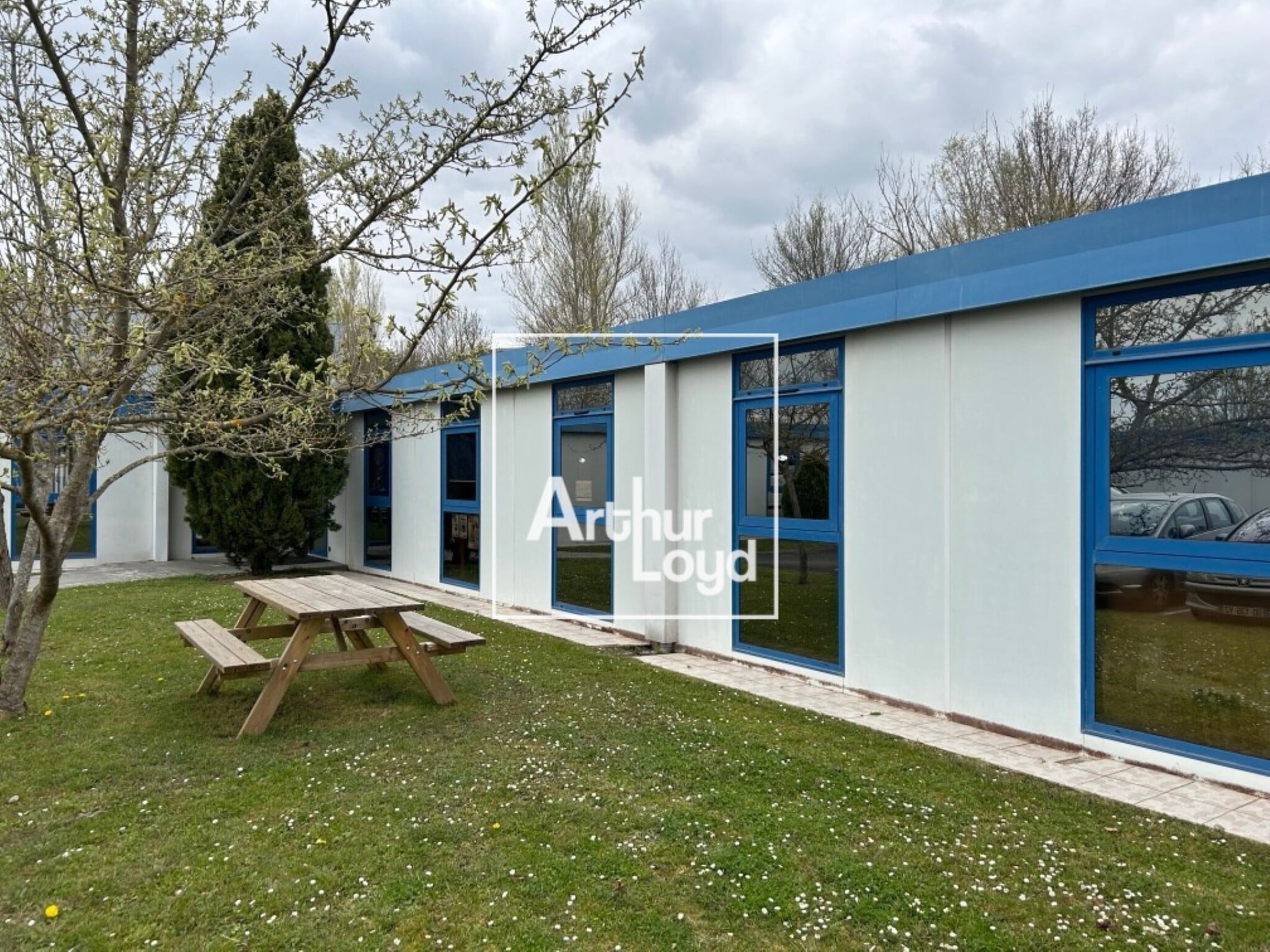 16 Rue Du Cassé, Saint-Jean à louer Photo de l’immeuble– Image 1 sur 8