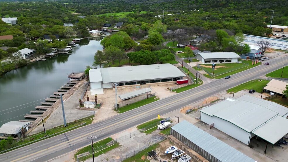 13902 W. FM 1431, Kingsland, TX à vendre - Vidéo sur l’annonce professionnelle – Image 1 sur 1