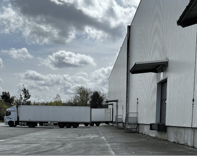 Industriel/Logistique dans Cestas à louer Photo de l’immeuble– Image 1 sur 4