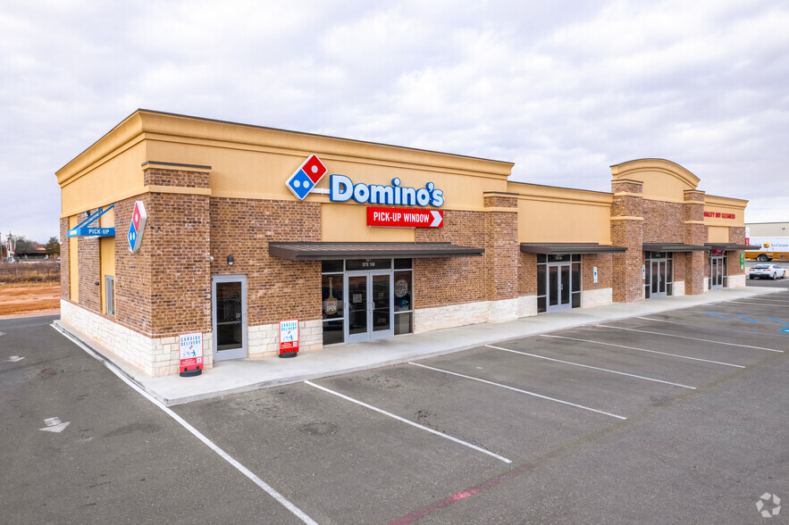 521 TX-214 Hwy, Denver City, TX à louer - Photo de l’immeuble – Image 3 sur 11