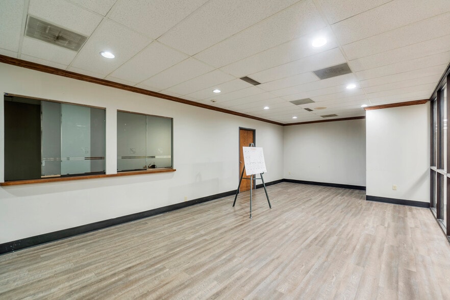 7515 Greenville Ave, Dallas, TX à louer - Photo intérieure – Image 3 sur 29
