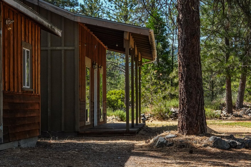 4912 Kidder Creek Loop, Etna, CA à vendre - Photo principale – Image 1 sur 51