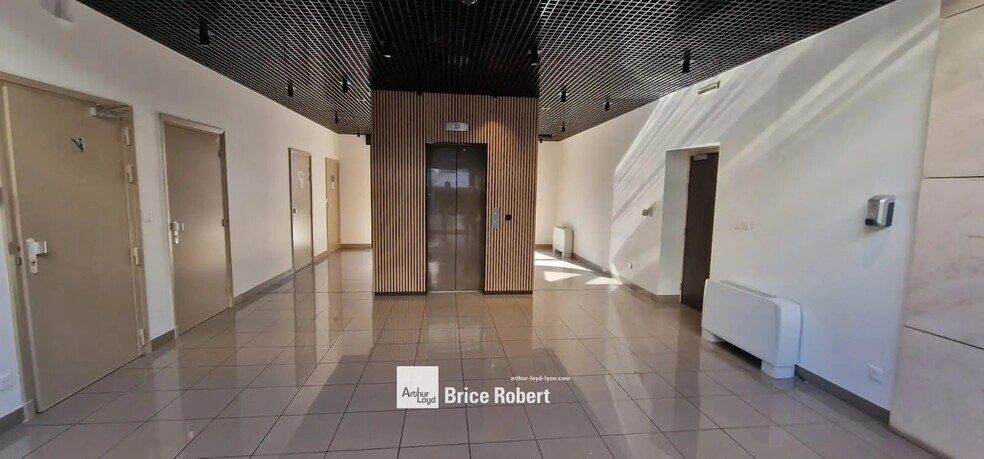 12 Bis Rue Guilloud, Lyon à louer - Photo intérieure – Image 2 sur 9