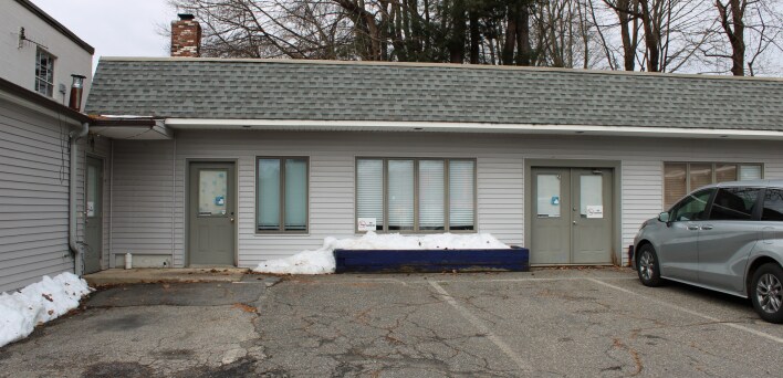 168 S Main St, Torrington, CT à louer Photo de l’immeuble– Image 1 sur 2