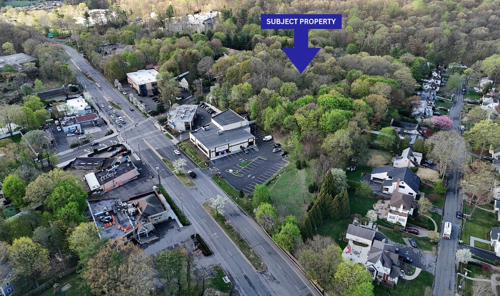 2 ACRE RESIDENTIAL DEVELOPMENT LOT portefeuille de 2 biens à vendre sur LoopNet.fr - Aérien – Image 1 sur 5
