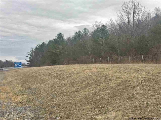 E Hawley Ln, Hannacroix, NY à vendre - Photo de l’immeuble – Image 2 sur 11