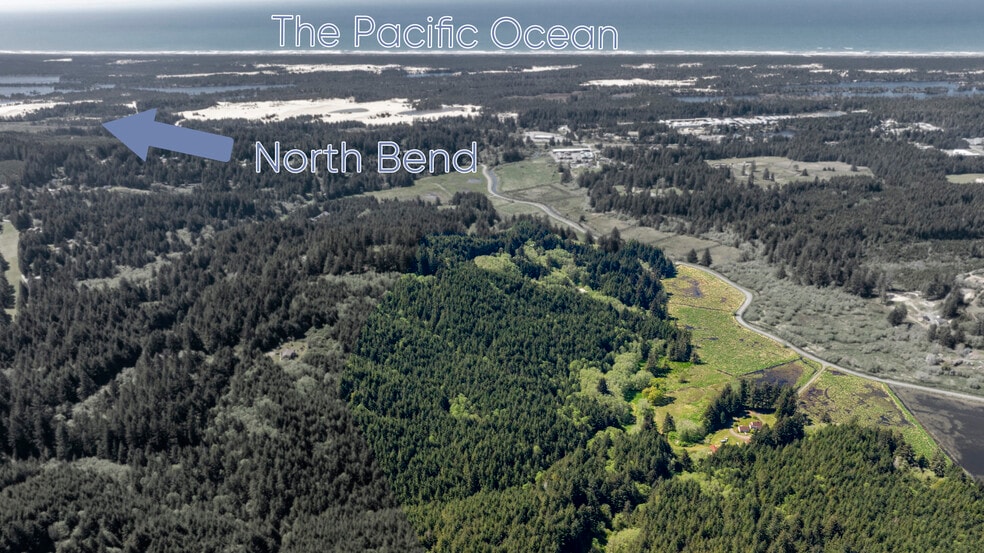 94010 N Way Ln, North Bend, OR à vendre - Aérien – Image 2 sur 21