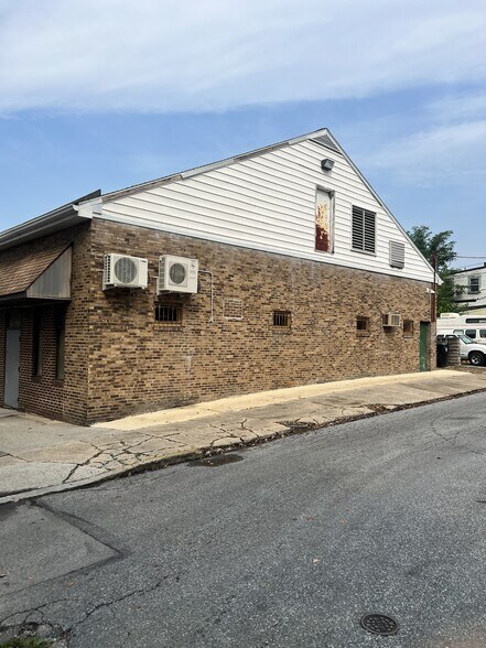 2301 N 3rd St, Harrisburg, PA à vendre - Photo de l’immeuble – Image 3 sur 56