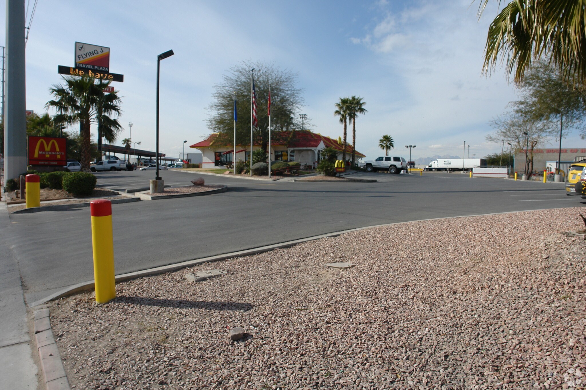3229 Losee Rd, North Las Vegas, NV à vendre Photo principale– Image 1 sur 18