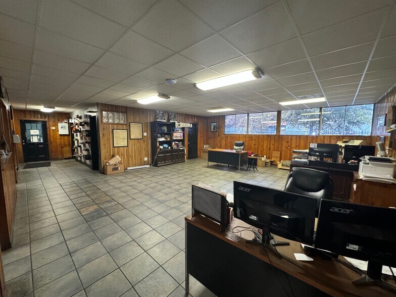 3160 W Beaver St, Jacksonville, FL à louer - Photo intérieure – Image 3 sur 10