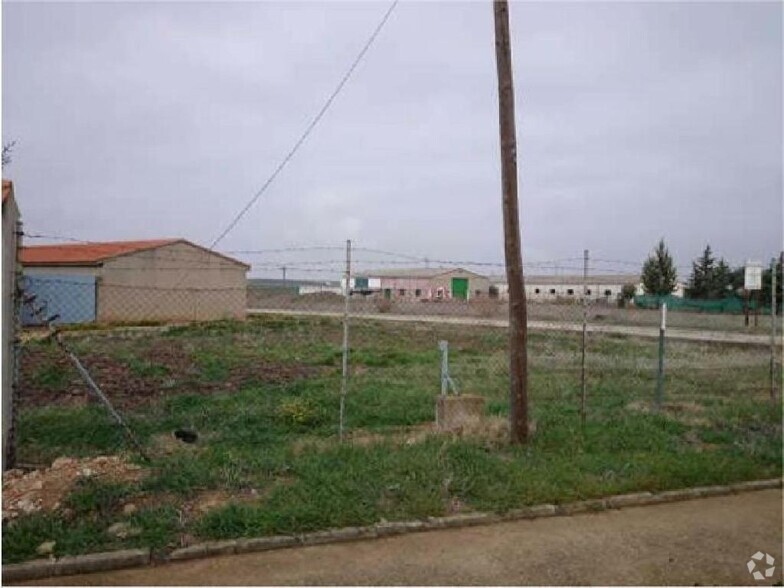 Travesía Abiertas, 5, San Bartolomé de las Abiertas, Toledo à vendre - Photo de l’immeuble – Image 2 sur 6