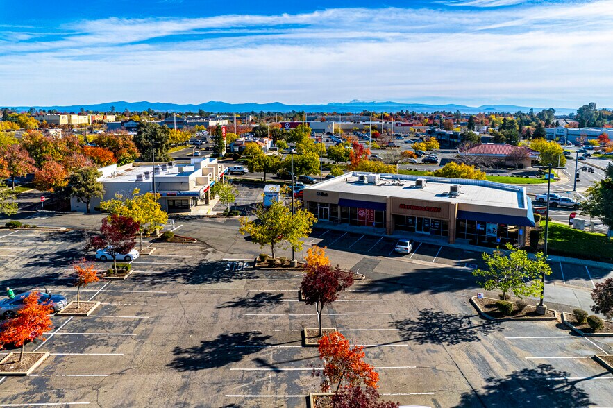 1310-1380 Churn Creek Rd, Redding, CA à louer - Aérien – Image 3 sur 4