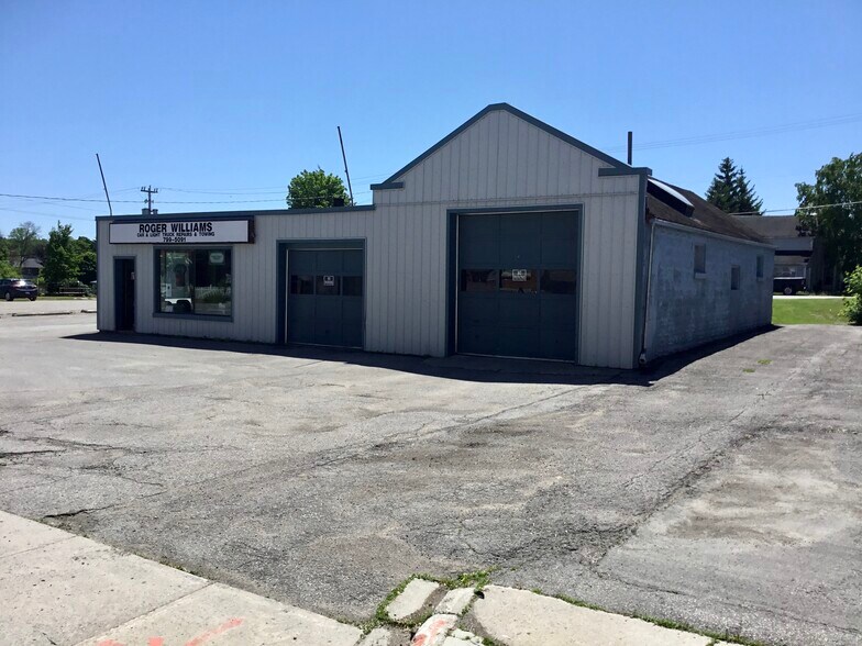 40 King St E, Kawartha Lakes, ON à vendre - Photo de l’immeuble – Image 2 sur 12