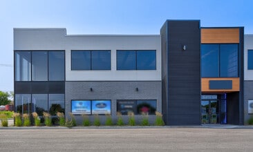 174 Rue Lescarbeault, Saint-alexis-de-montcalm, QC à louer Photo de l’immeuble– Image 2 sur 11