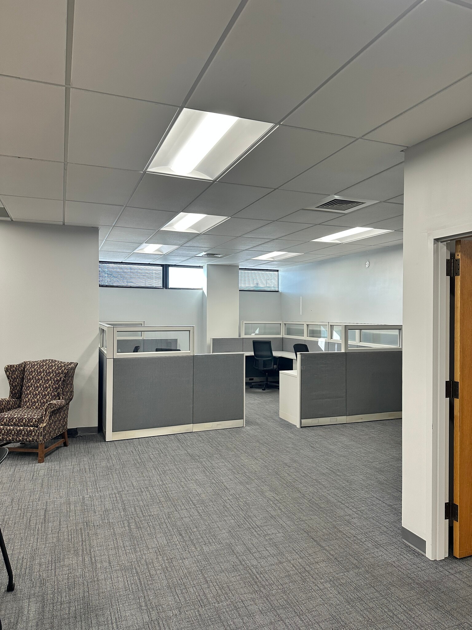 1041-1049 S Woods Mill Rd, Chesterfield, MO à louer Photo intérieure– Image 1 sur 8