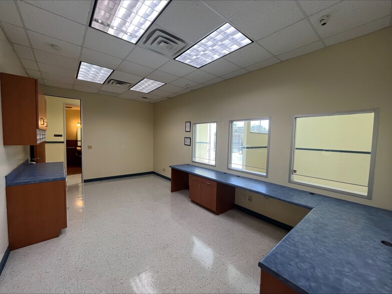 20627 Huebner Rd, San Antonio, TX à louer - Photo intérieure – Image 3 sur 12