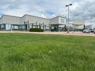Plus de détails pour 200-224 N Derby Ln, North Sioux City, SD - Local commercial à vendre