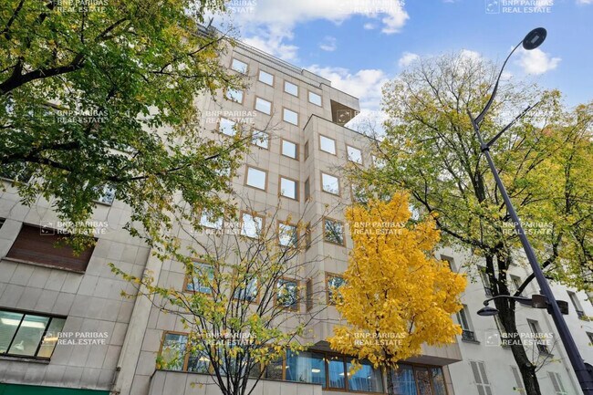 Plus de détails pour 5 Avenue D'Italie, Paris - Bureau à louer