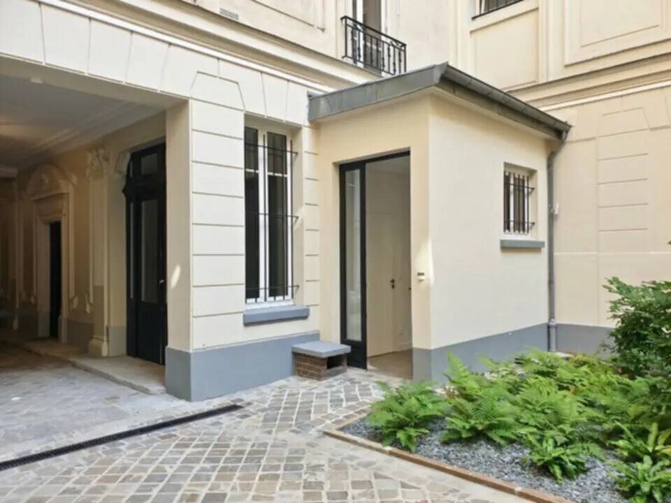 47 Rue De Rome, Paris à louer Photo de l’immeuble– Image 1 sur 9