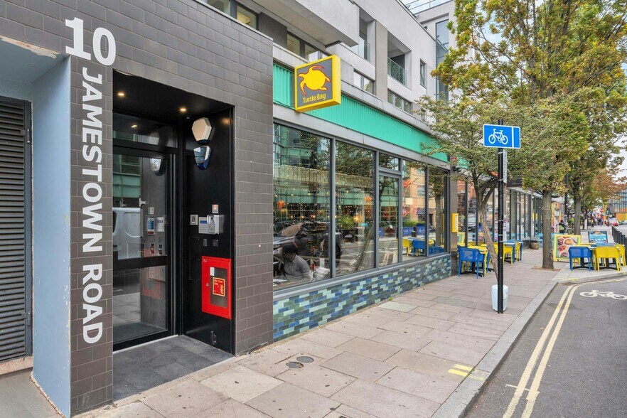10 Jamestown Rd, Londres à louer - Photo de l’immeuble – Image 1 sur 20