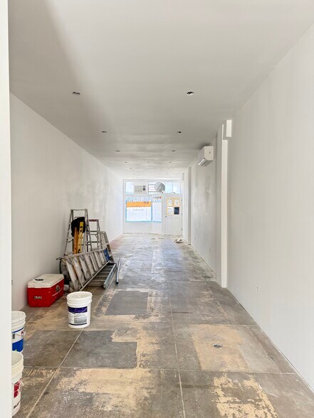 14426 Friar St, Van Nuys, CA à louer - Photo de l’immeuble – Image 3 sur 7