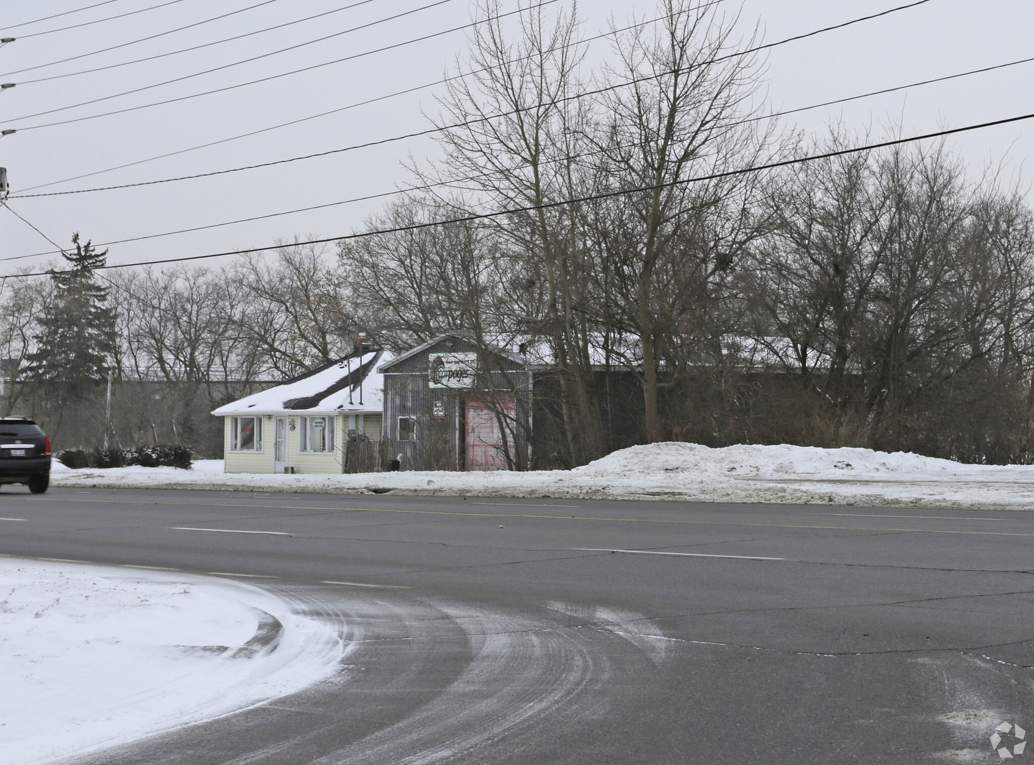 112 Pinebush Rd, Cambridge, ON à louer Photo principale– Image 1 sur 3