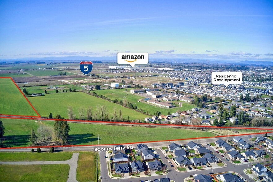 1505 S Boones Ferry Rd, Woodburn, OR à vendre - Aérien – Image 2 sur 5