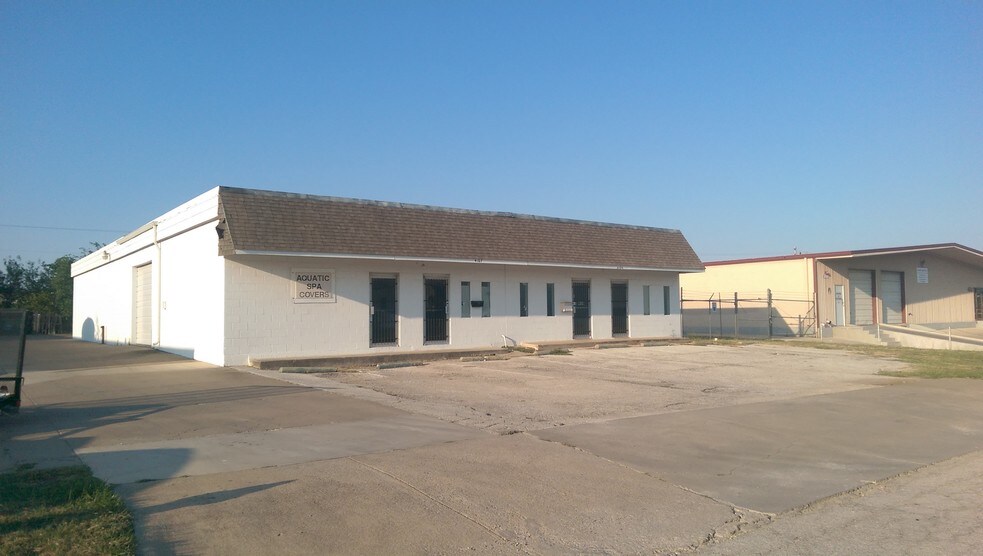 4107-4109 Murray Ave, Haltom City, TX à louer - Photo de l’immeuble – Image 2 sur 8