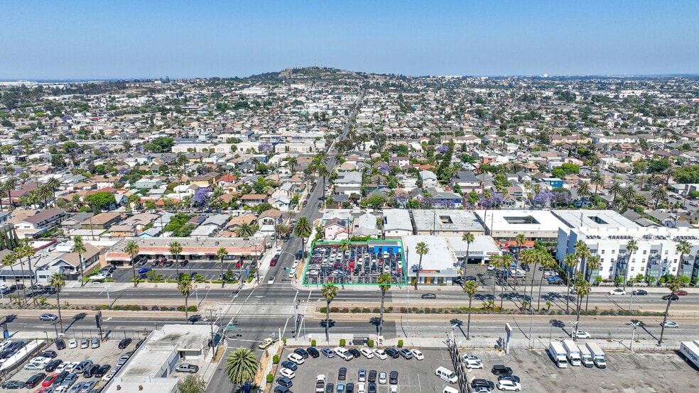 2180-2196 Long Beach Blvd, Long Beach, CA à vendre - Aérien – Image 2 sur 3