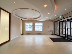 100 Middlefield Rd, Toronto, ON à louer Photo intérieure– Image 2 sur 8