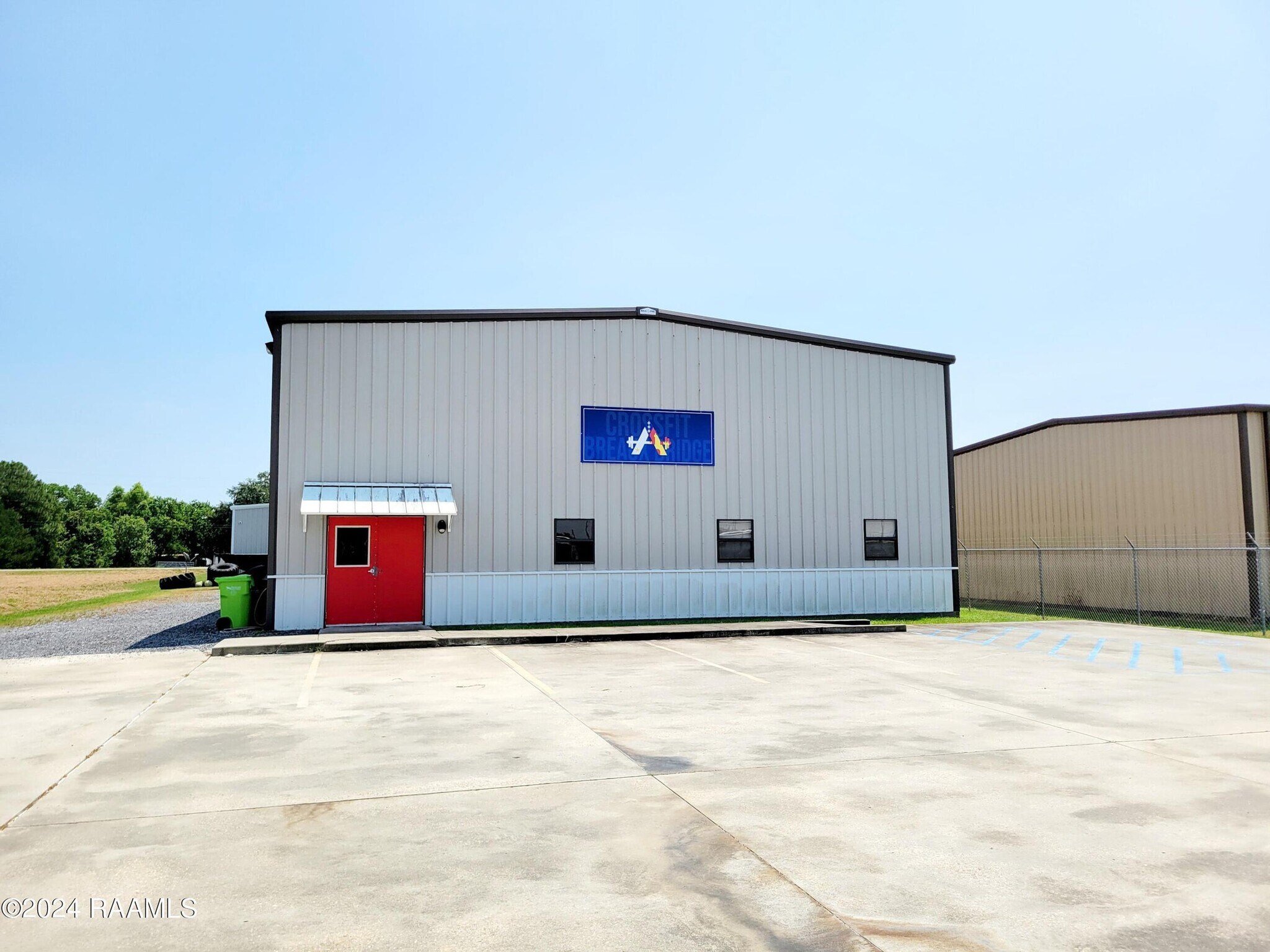 644 Enterprise Pky, Breaux Bridge, LA à louer Photo principale– Image 1 sur 12