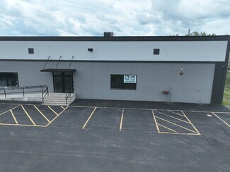Plus de détails pour 6804 Manlius Center Rd, East Syracuse, NY - Local d'activités à louer