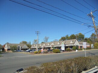 Plus de détails pour 17 Farmington Ave, Plainville, CT - Bureau, Local commercial à louer