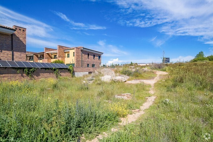 Terrain dans Ávila, Ávila à vendre - Photo principale – Image 1 sur 15