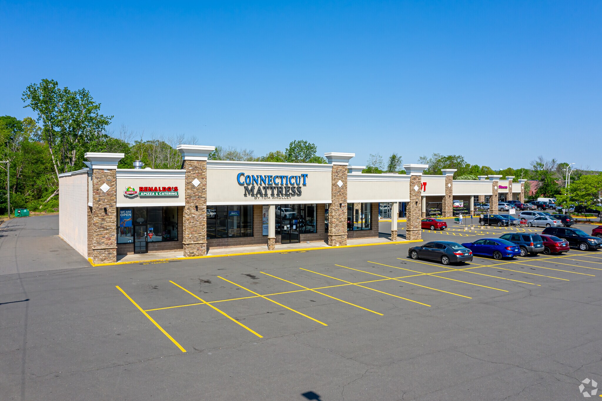 320-342 Queen St, Southington, CT à louer Photo principale– Image 1 sur 12