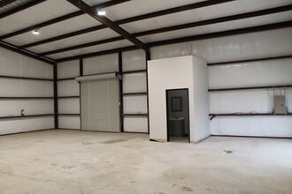 1107 County Road 264, Bertram, TX à louer Photo intérieure– Image 1 sur 5
